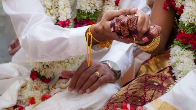 O "dote" come&ccedil;ou como uma esp&eacute;cie de pagamento pela exclusividade no matrim&ocirc;nio - a monogamia