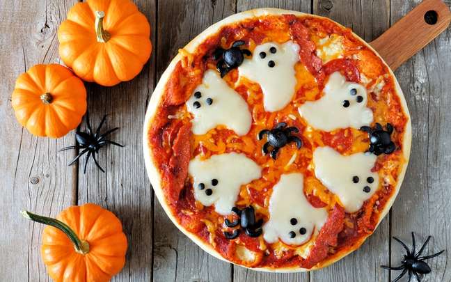 Spooky Pizza - Photo: Shutterstock Spooky Pizza - Photo: Shutterstock