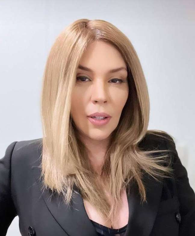 Simony commented on the evolution of cancer treatment. Simony commented on the evolution of cancer treatment.