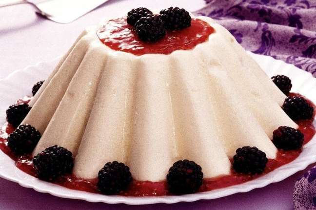 Whipped Cream Pudding - Photo: Guia da Cozinha Whipped Cream Pudding - Photo: Guia da Cozinha