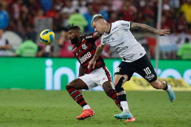 Flamengo x Corinthians quebra recorde de audiência na TV em 2022; veja os números
