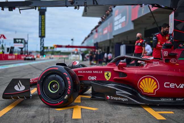 Charles Leclerc espera que el cambio de motor no tenga tanta repercusión para no quedarse atrás en la lucha por el segundo puesto