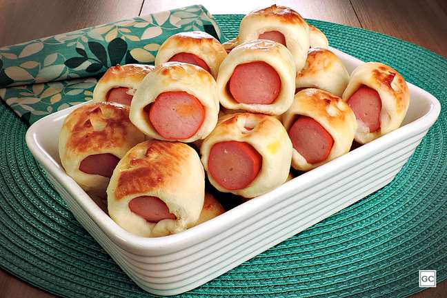 Classic sausage roll - Classic sausage roll -