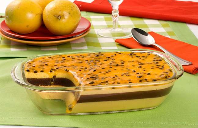 Passion fruit mousse with truffle cream - Photo: Guia da Cozinha Passion fruit mousse with truffle cream - Photo: Guia da Cozinha