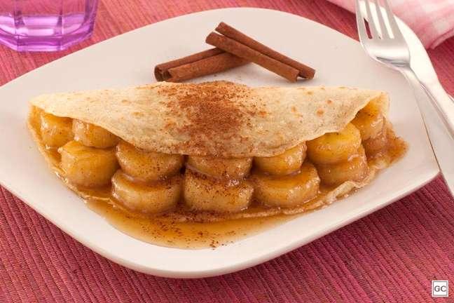 Oatmeal, banana and honey pancakes - Photo: Guia da Cozinha Oatmeal, banana and honey pancakes - Photo: Guia da Cozinha