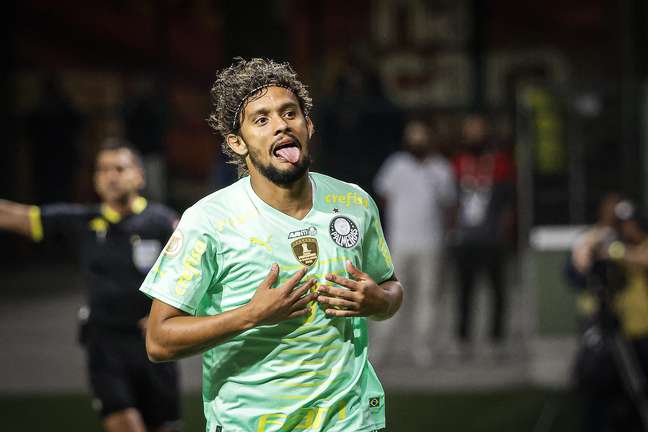 Palmeiras: Scarpa revela ansiedade em pênalti e evita falar em título do Brasileirão