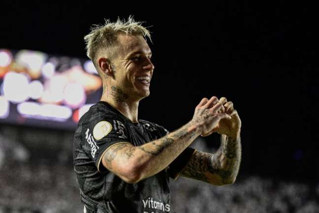Corinthians tem quatro representantes concorrendo à seleção da 33ª rodada do Brasileirão