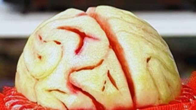 The watermelon brain that Ana Maria made on the show for her Halloween party gets even more terrifying The watermelon brain that Ana Maria made on the show for her Halloween party gets even more terrifying