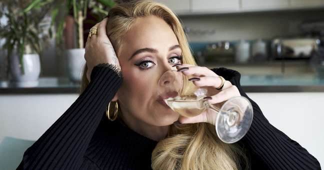 Adele releases the new music video of “I Drink Wine” Adele releases the new music video of “I Drink Wine”