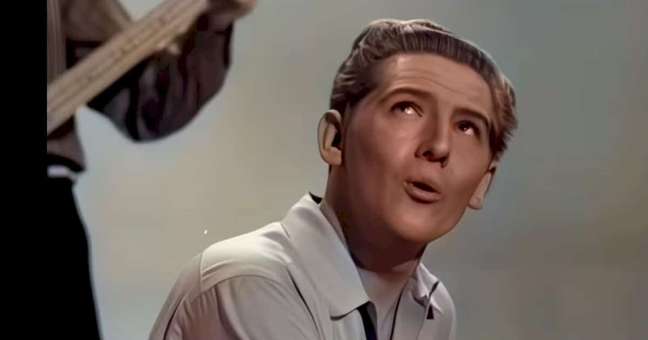 Rock pioneer Jerry Lee Lewis dies at 87 Rock pioneer Jerry Lee Lewis dies at 87