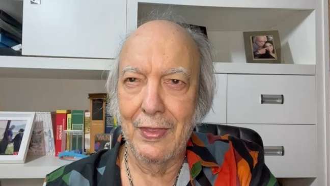 Erasmo Carlos is discharged from the hospital and laughs: “I am risen on the day of the dead”