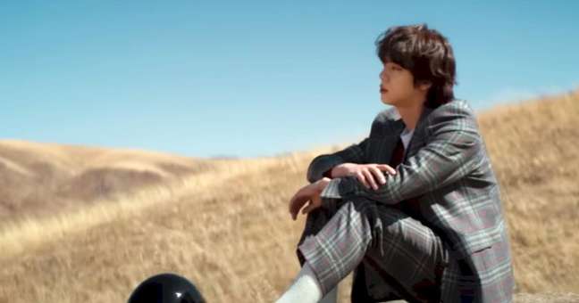 Before military service, Jin of BTS releases “The Astronaut”