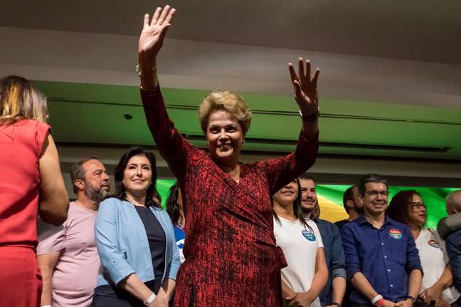Dilma Russef repeats the “impeachment” look in Lula’s victory