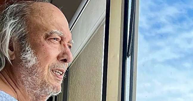 Erasmo Carlos closes the rumors: “I am very much alive”