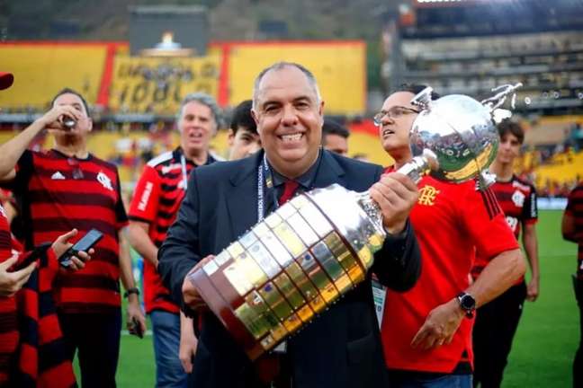 Marcos Braz provoca e relembra pedidos de saída após títulos do Flamengo