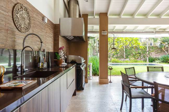 Gourmet balcony at the Dantas & Passos Arquitetura office