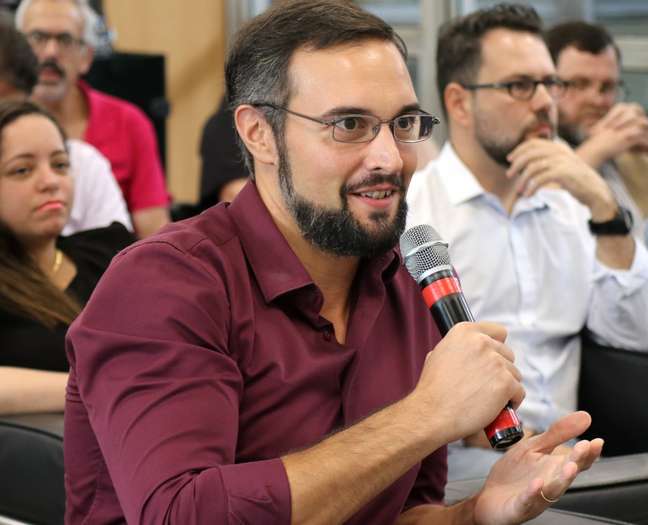 Diego Falceta Gon&ccedil;alves, Professor Titular de Biotecnologia e Ci&ecirc;ncias da Natureza na Universidade de S&atilde;o Paulo