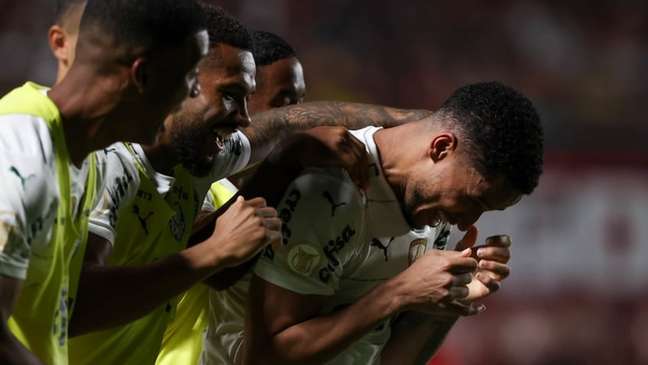 Palmeiras precisa de uma vitória para bater meta como visitante no Brasileirão