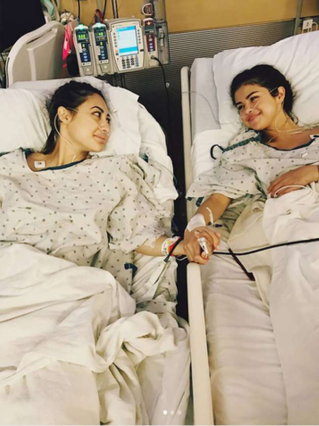 France Raisa, who gave Selena Gomez a kidney, stops following her friend after talking about Taylor Swift