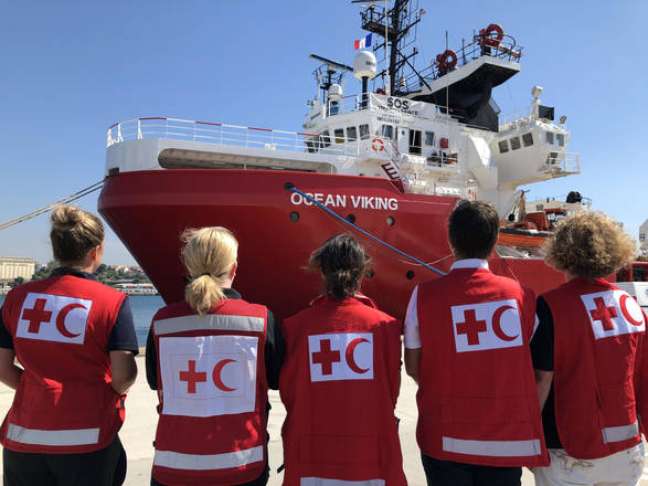 Ocean Viking tem 234 migrantes forçados a bordo