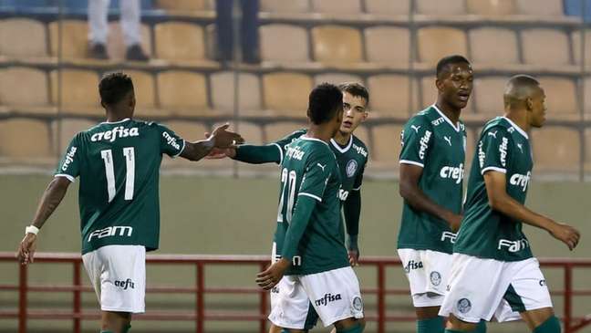 Sub-17: Palmeiras faz seis no Athletico-PR e se classifica para final do Brasileirão