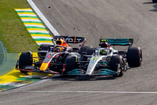 Hamilton ironiza Verstappen por batida no GP de São Paulo: "Sabemos como ele é"