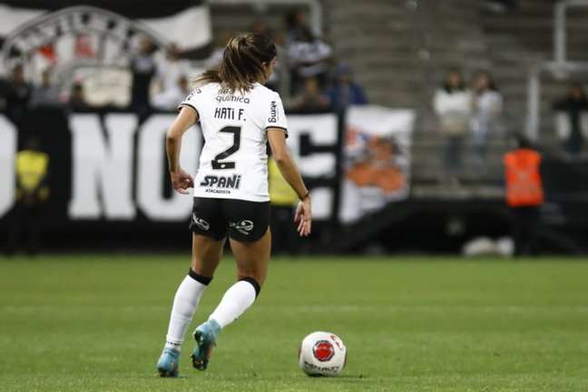 Corinthians vence o Santos e segue em busca por classificação no Campeonato Paulista Feminino
