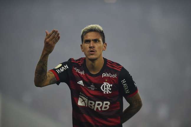 Pedro revela como Dorival mudou ambiente do Flamengo e exalta parceria com Gabigol