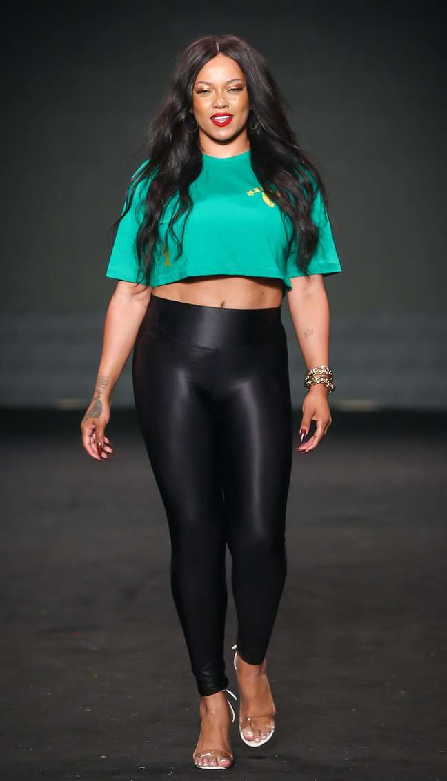 Rihanna impersonator Rihanna impersonator