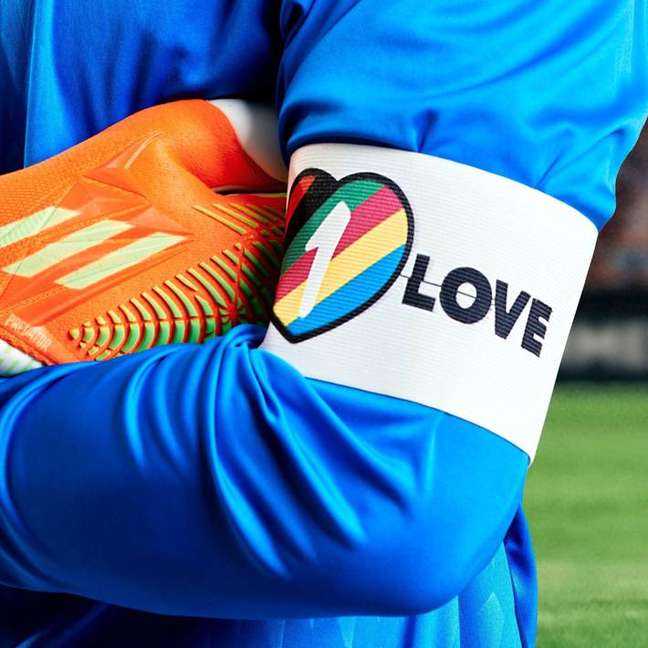European teams have reversed the use of bracelets in support of the LGBT+ community, in the colors of the rainbow.  The decision was made after FIFA threatened to punish the captains with a yellow card.  The release, signed by seven World Cup teams, shows indignation at the decision imposed by the organization
