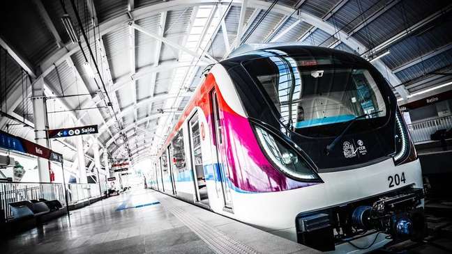 Salvador Metro releases card top-up via WhatsApp
