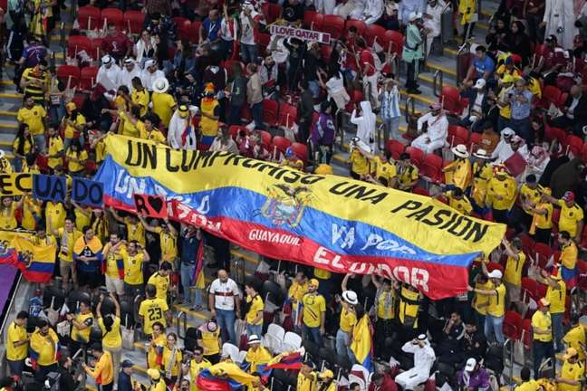 FIFA opens disciplinary case against Ecuador for offensive chants of fans at the opening of the Cup