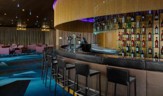 One of the luxury hotel bars chosen by the CBF