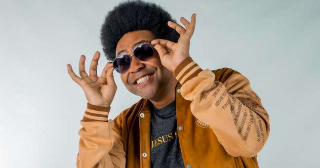 Thalles Roberto announces the recording of a new DVD entitled “Deixai Vir”