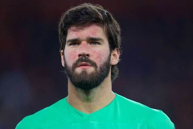 Understand the blush on goalkeeper Alisson Becker’s face