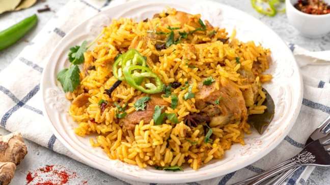 In the kitchen of the World Cup venue: discover the majboos rice, a typical dish of Qatar