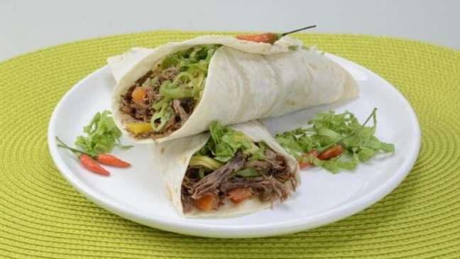 Mexican Beef Burrito for the World Cup – Photo: Guia da Cozinha Mexican Beef Burrito for the World Cup – Photo: Guia da Cozinha