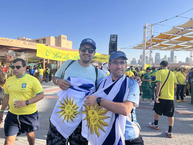 At&eacute; uruguaios foram curtir festa brasileira 