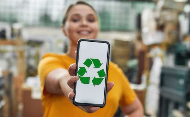Did you change your mobile during Black Friday?  Watch out for the old one!