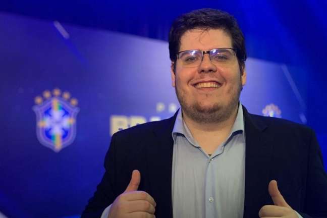 Casimiro Miguel breaks the record for the largest Brazilian live with a match for the national team