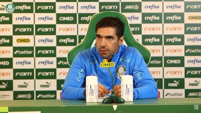 Processo rejeitado contra Mauro Cezar: relembre as tretas de Abel Ferreira com a imprensa brasileira