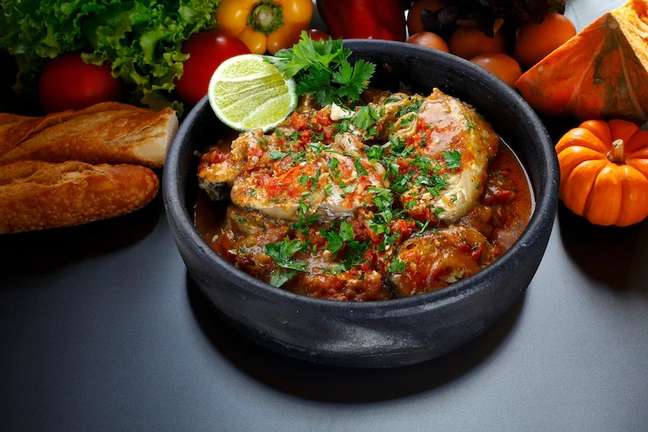 We taste food based on the color of the container, says the study