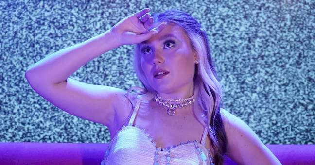 Bibi Saboia begins a new phase of her career with the unreleased “Vai Se Achando”