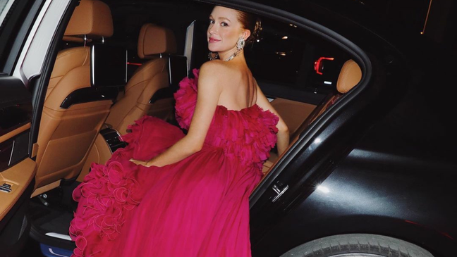 Pantone: Marina Ruy Barbosa wears the color of 2023