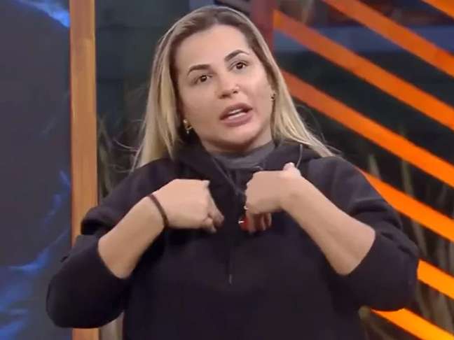 Deolane Bezerra leaves ‘A Fazenda’