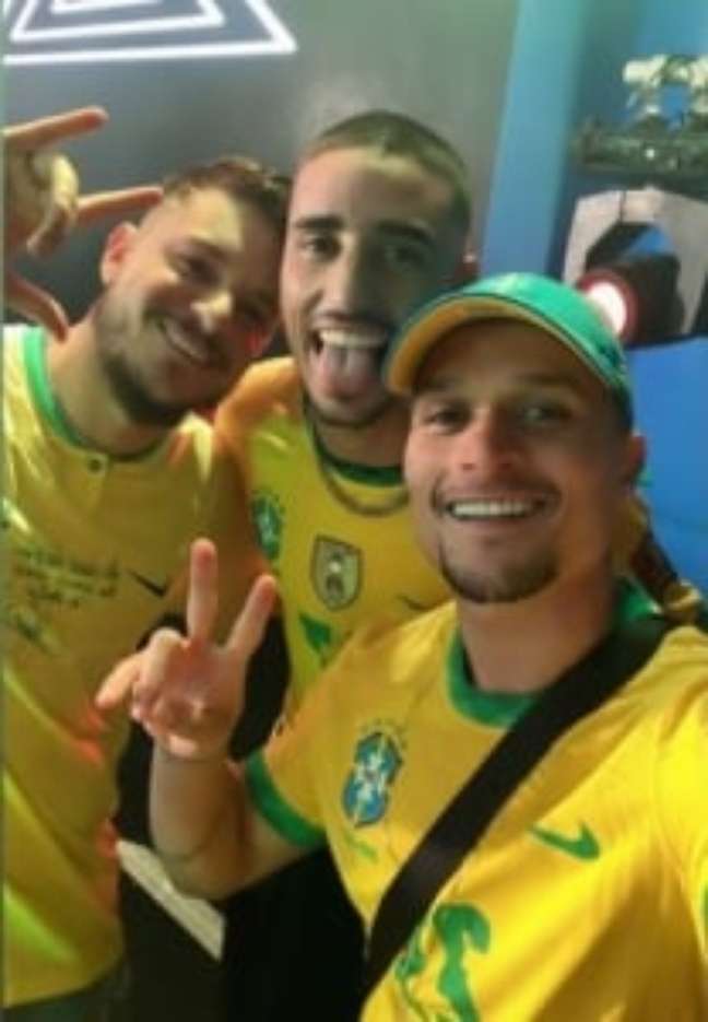 Lucas Crispim, Thiago Galhardo and Artur (Playback/Instagram) Lucas Crispim, Thiago Galhardo and Artur (Playback/Instagram)