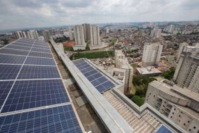The Chamber approves the basic text of the project which exempts those who have solar panels but places too much burden on consumers