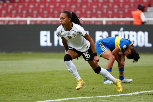Apesar de temporada abaixo da expectativa, Corinthians feminino faz mais de 100 gols pelo 2º ano seguido