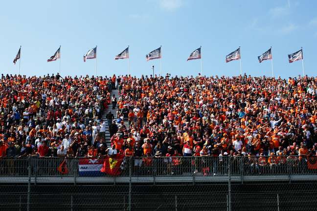 Formula 1 extends contract and guarantees Dutch GP at Zandvoort until 2025 season