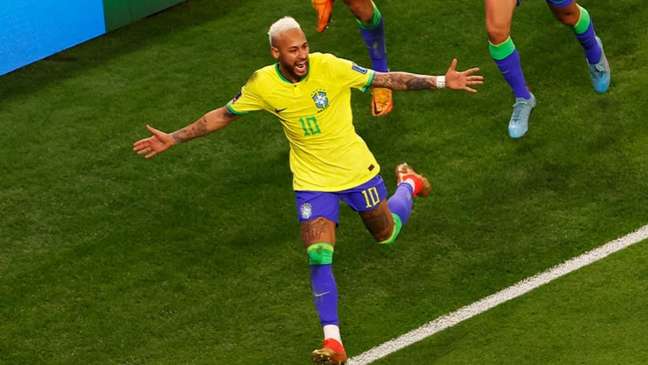 Neymar tem 77 gols pela Seleção Brasileira (EFE/EPA/Rolex dela Pena)